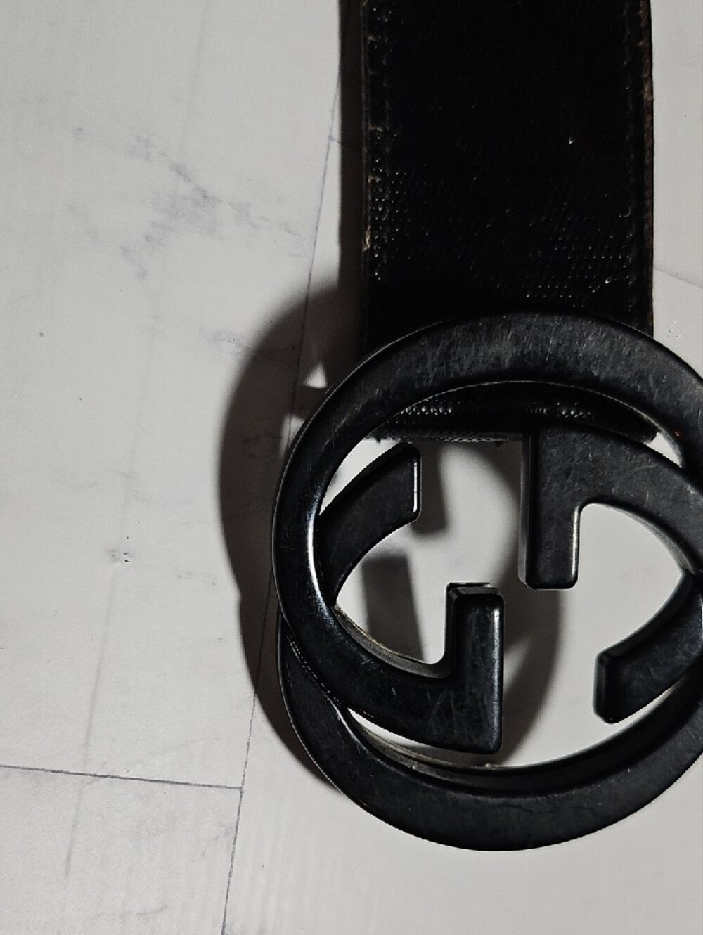 Gucci Men's Dark Brown Leather Belt with Debossed Logo